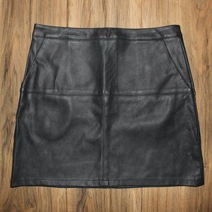 NWOT Shinestar Black Faux Leather Mini Skirt w/ Pockets L